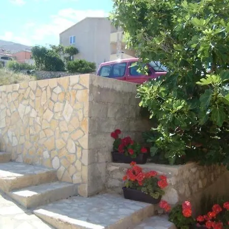 Apartment In Pag With Sea View, Terrace, Air Conditioning, Wifi