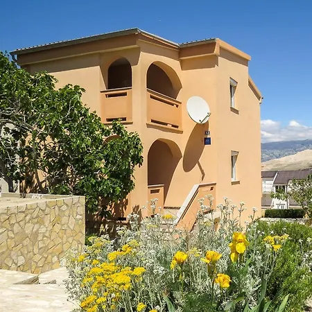 Lägenhet In Pag With Sea View, Terrace, Air Conditioning, Wifi Pag Town