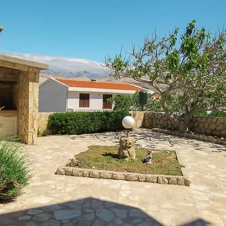 Apartmán In Pag With Sea View, Terrace, Air Conditioning, Wifi *