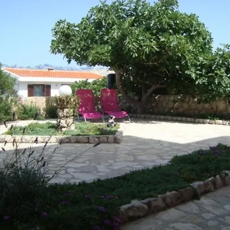 Lägenhet In Pag With Sea View, Terrace, Air Conditioning, Wifi