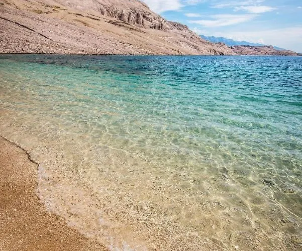 In Pag With Sea View, Terrace, Air Conditioning, Wifi דירה