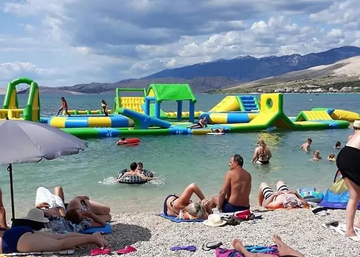 In Pag With Sea View, Terrace, Air Conditioning, Wifi פג