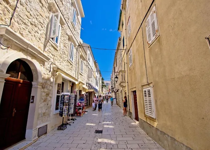 In Pag With Sea View, Terrace, Air Conditioning, Wifi *